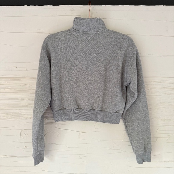 TNA | Size XS | Grey 1/4 Zip Cropped Sweatshirt - Picture 3 of 6